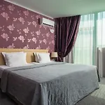 Hotel Primorsko Del Sol Otel