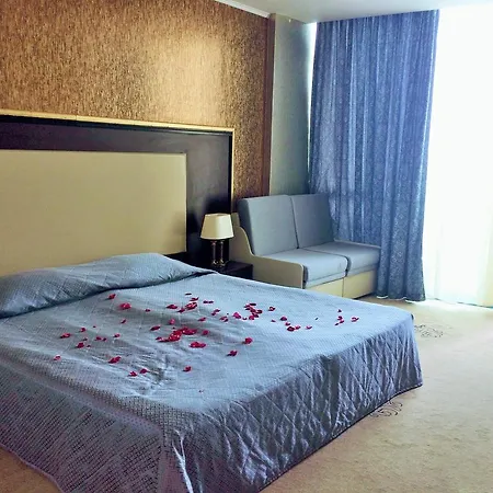Hotel Primorsko Del Sol 4*
