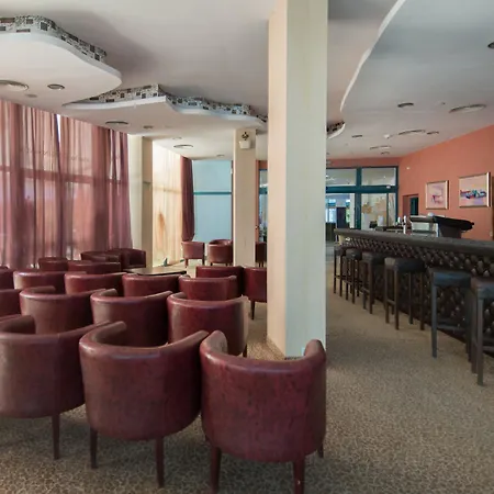 普里莫尔斯科太阳酒店 酒店