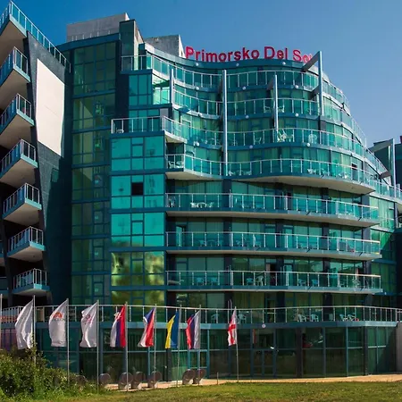 普里莫尔斯科太阳酒店 酒店