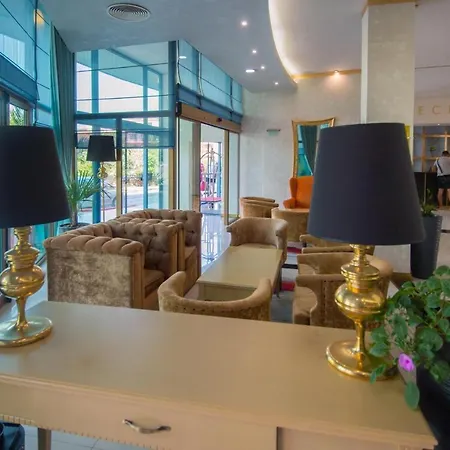 普里莫尔斯科太阳酒店