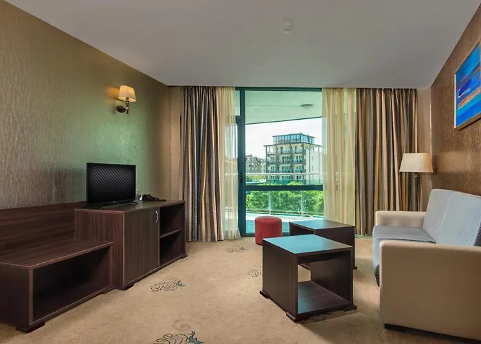 Del Sol פרימורסקו